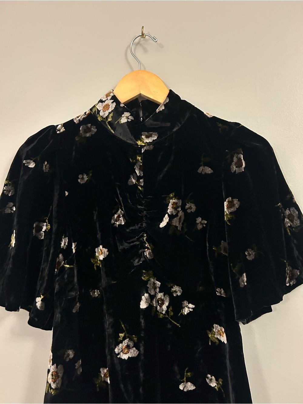 Free People Be My Baby Black Floral Velvet Mini Dress with Flutter Sleeves Sz 2 - Picture 8 of 11